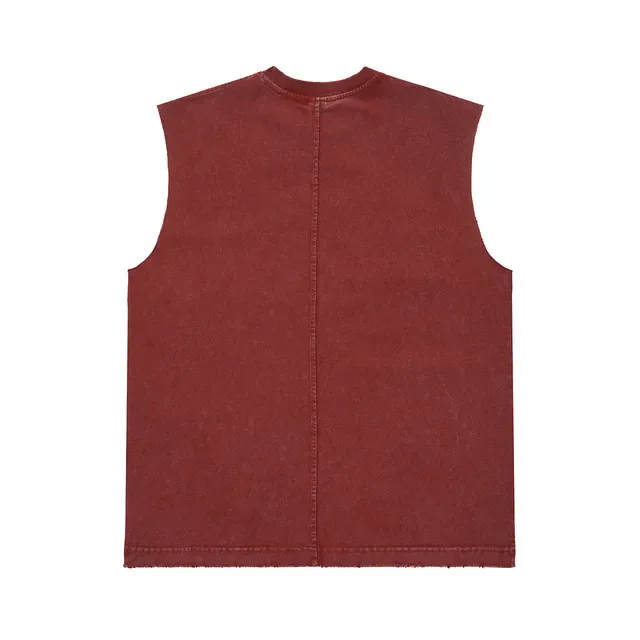 Top sans manches avec impression graphique distressed en noir et bordeaux 5