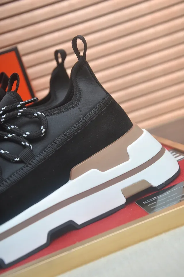 Black and White Chunky Platform Sneaker 2