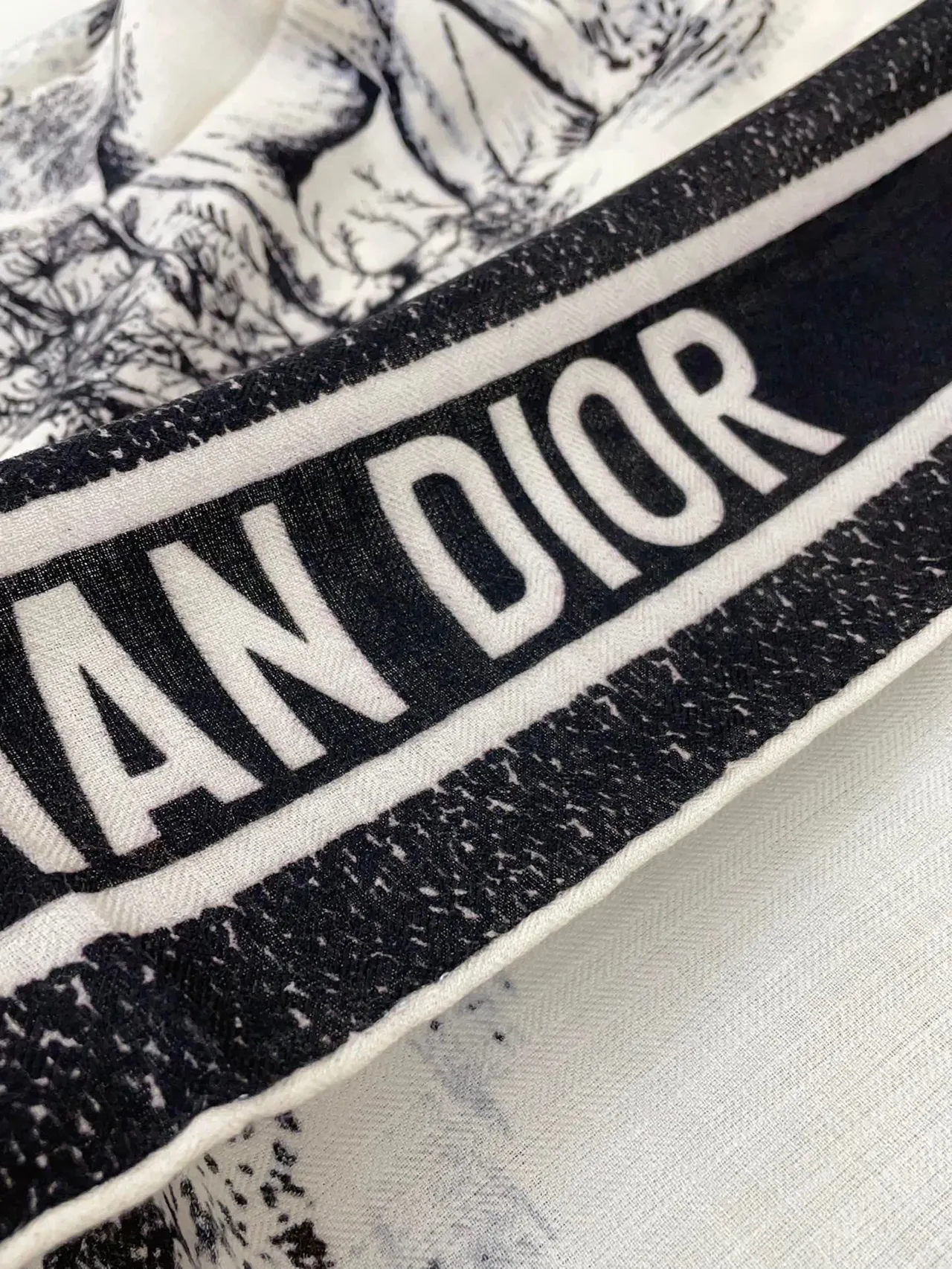 Black and White Illustrated Tiger Forest Print Silk Scarf 9