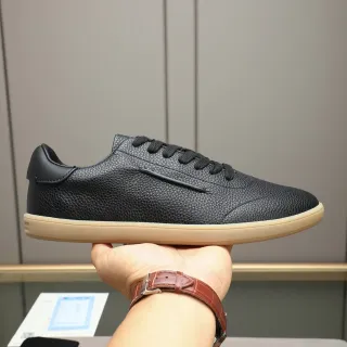 Black Beige Pebbled Texture Gum Sole Sneakers