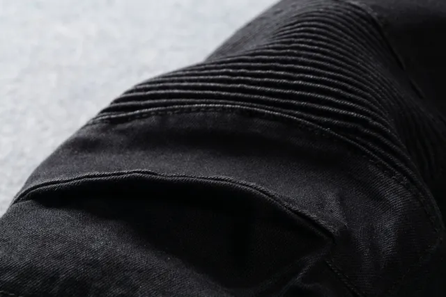 Black Denim Zippered Thigh Pockets Jeans 9