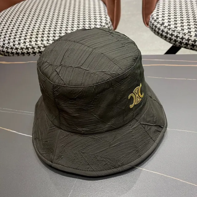 Chapéu de balde preto e dourado de tecido texturizado amassado com coroa estruturada 4