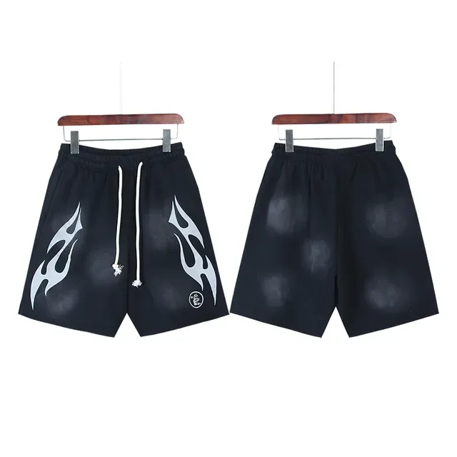 Black Gradient Flame Graphic Drawstring Waist Shorts 22