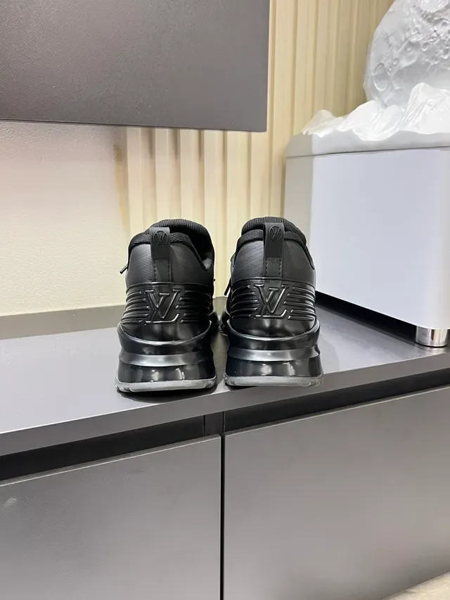 黑色针织鞋面雕塑中底生活方式运动鞋 2