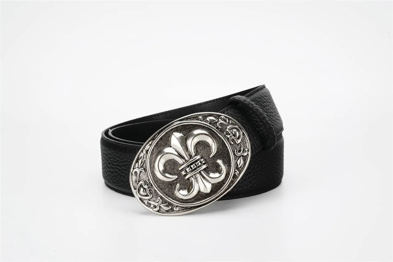 Ceinture en cuir noire argentée texturée avec boucle ovale ornée en galets 6