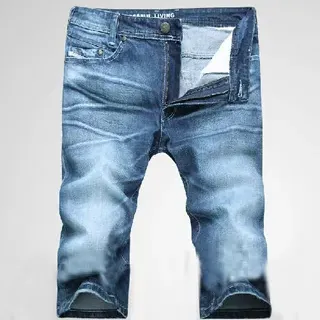 بنطال قصير من الدنيم الأزرق distressed بارتفاع متوسط slim straight مع cuff