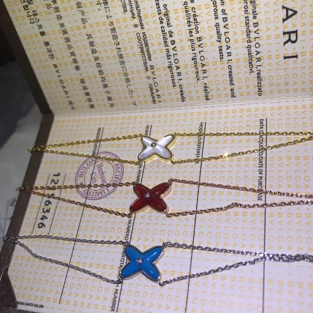 Collar Estrella Esmaltado Azul Verde con Piedra Pavé Central 8