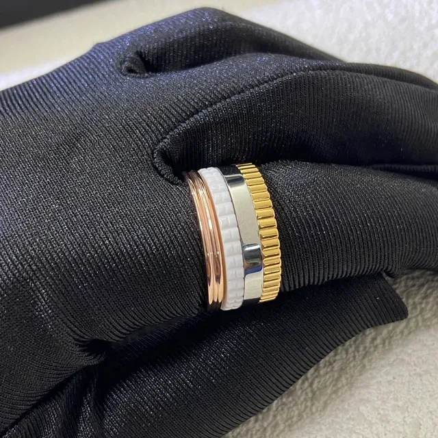 Boucheron Quatre Anneau Or Blanc Multi-Bande Rotatif Céramique Métal 3