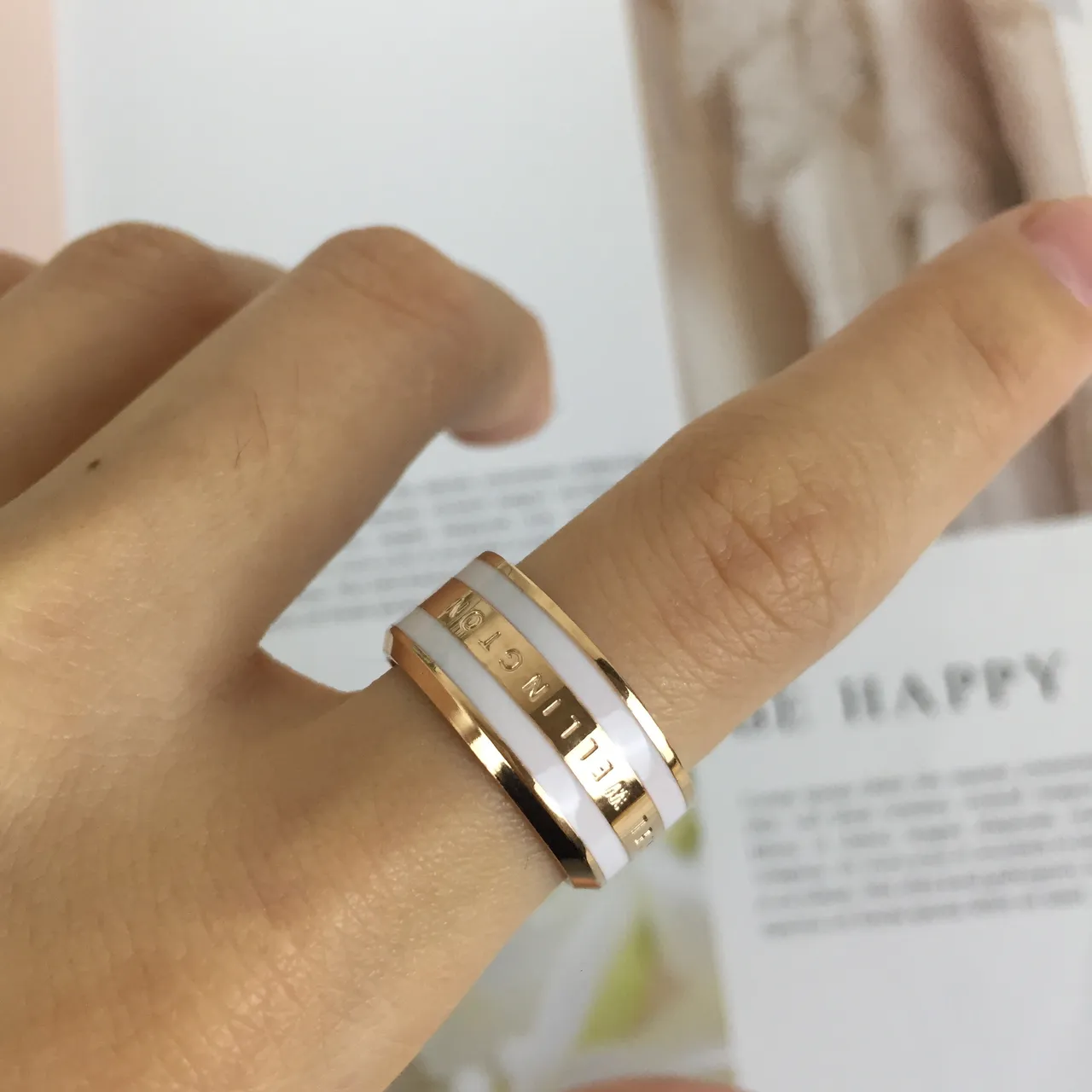 Daniel Wellington Anel de Esmalte Clássico Anéis de Ouro e Branco 4