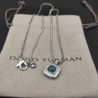 David Yurman Albion কুশন-কাট নীল টপাজ এবং ডায়মন্ড পেন্ডেন্ট নেকলেস