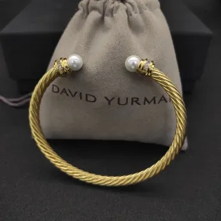 David Yurman Cable Classics Gold White Twisted Pearl-End Bracelet