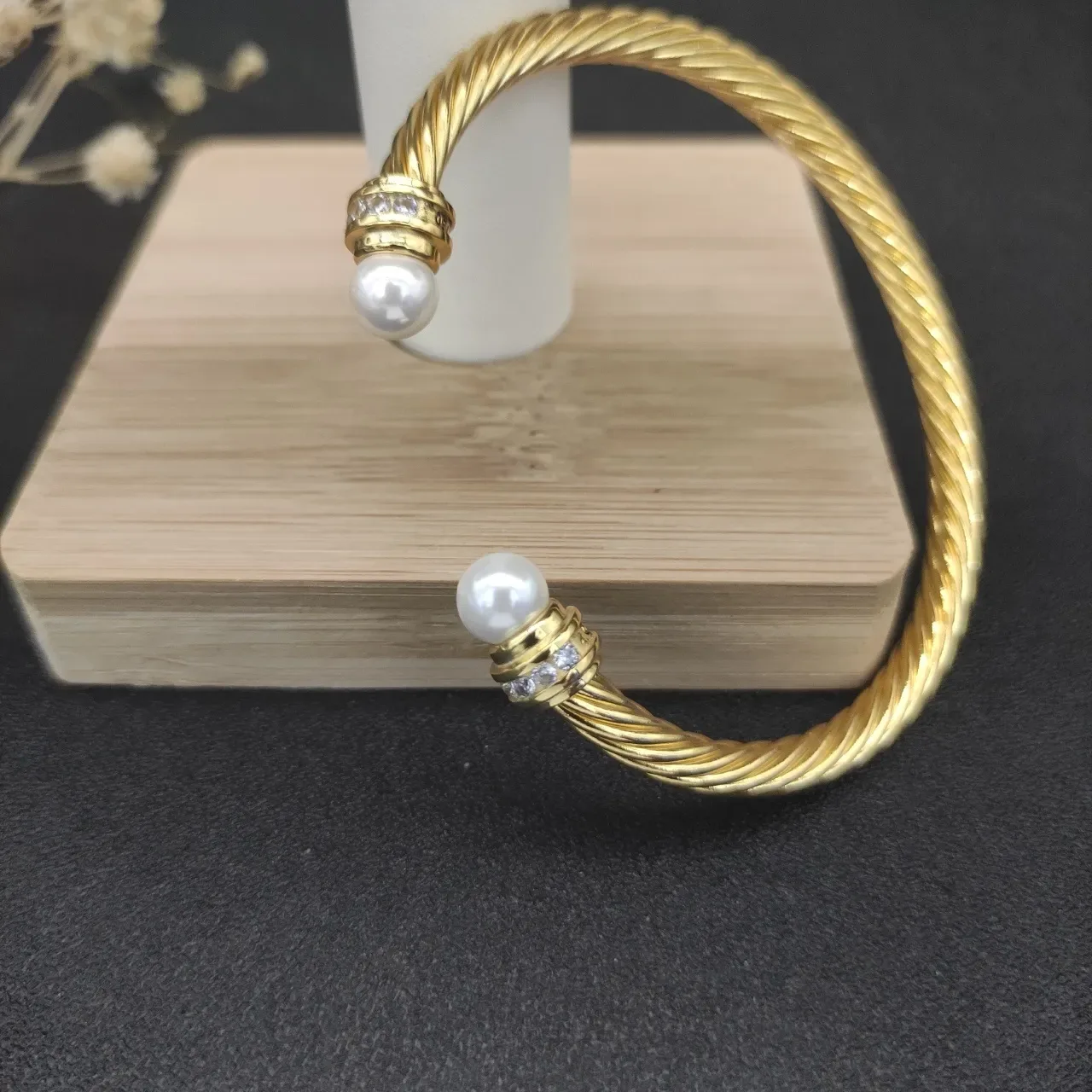 David Yurman Cable Classics Gold White Twisted Pearl-End Bracelet 6
