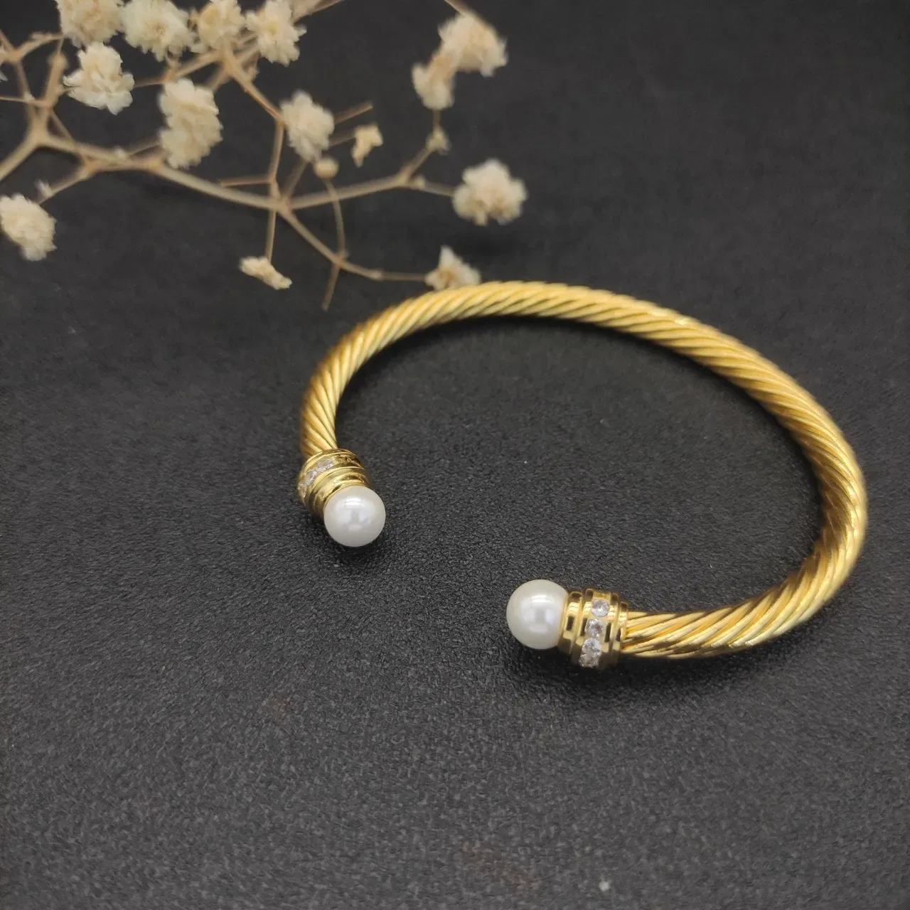 David Yurman Cable Classics Gold White Twisted Pearl-End Bracelet 8