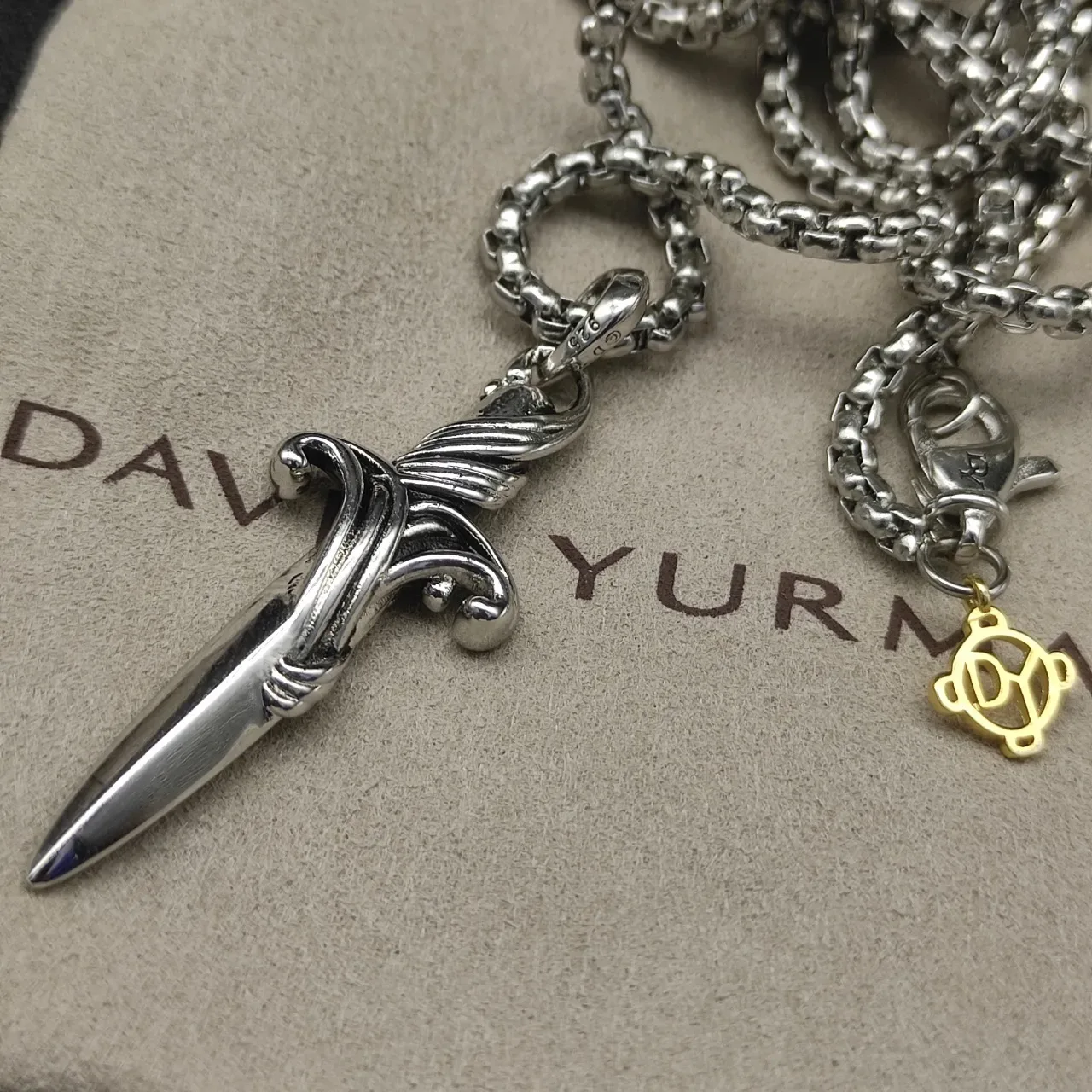 David Yurman Dagger Silver Black Pendant Pavé Stones Necklace 9