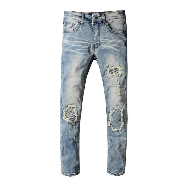 Jeans desgastado azul lavado claro con bajo en bruto 8