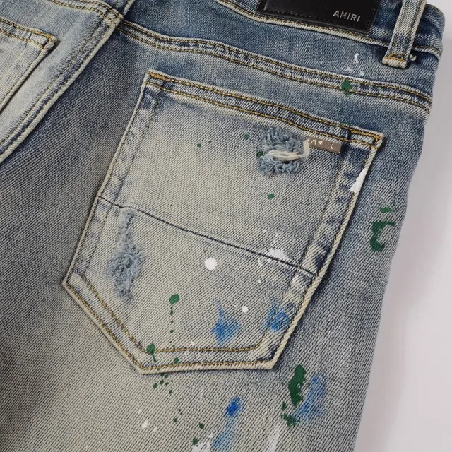 Distressed Paint-Splattered Slim-Fit Light Wash Jeans 11