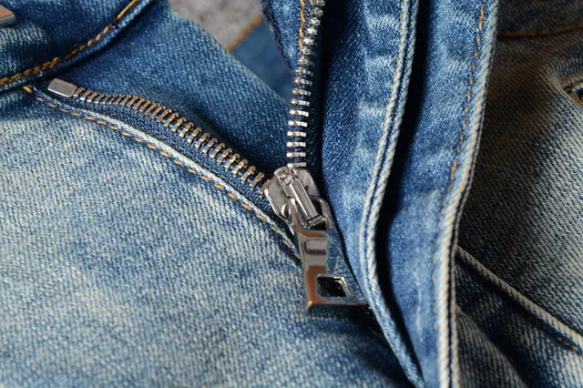 Distressed Panelled Light-Wash Blue Slim-Fit Jeans 16