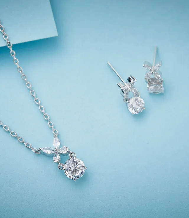 Floral Motif Round Crystal Drop Earrings 4