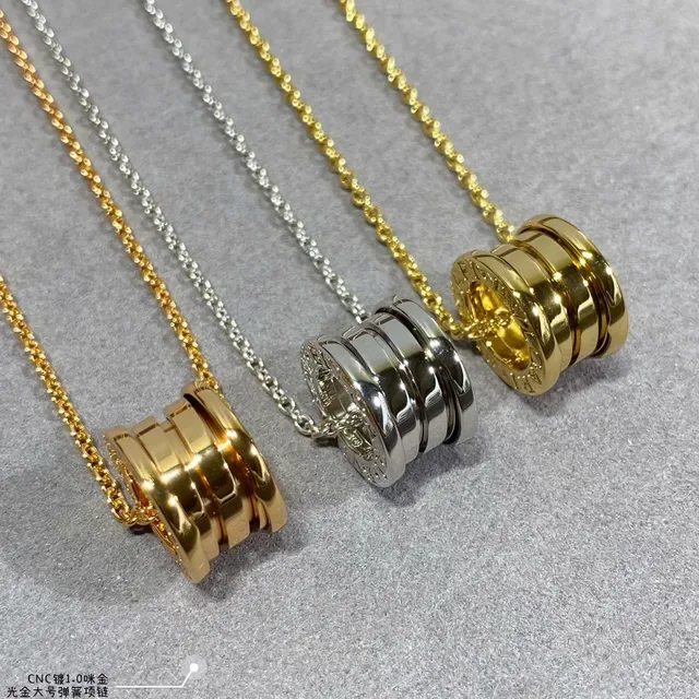 Pendente Cilíndrico Multi-Banda de Ouro Preto Corrente Curb-Link Fino Joias 4