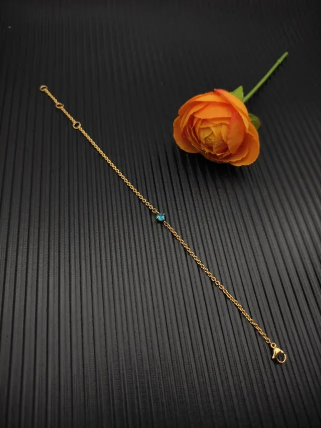 Gold Blue Rope Chain Single Gemstone Bracelet 6
