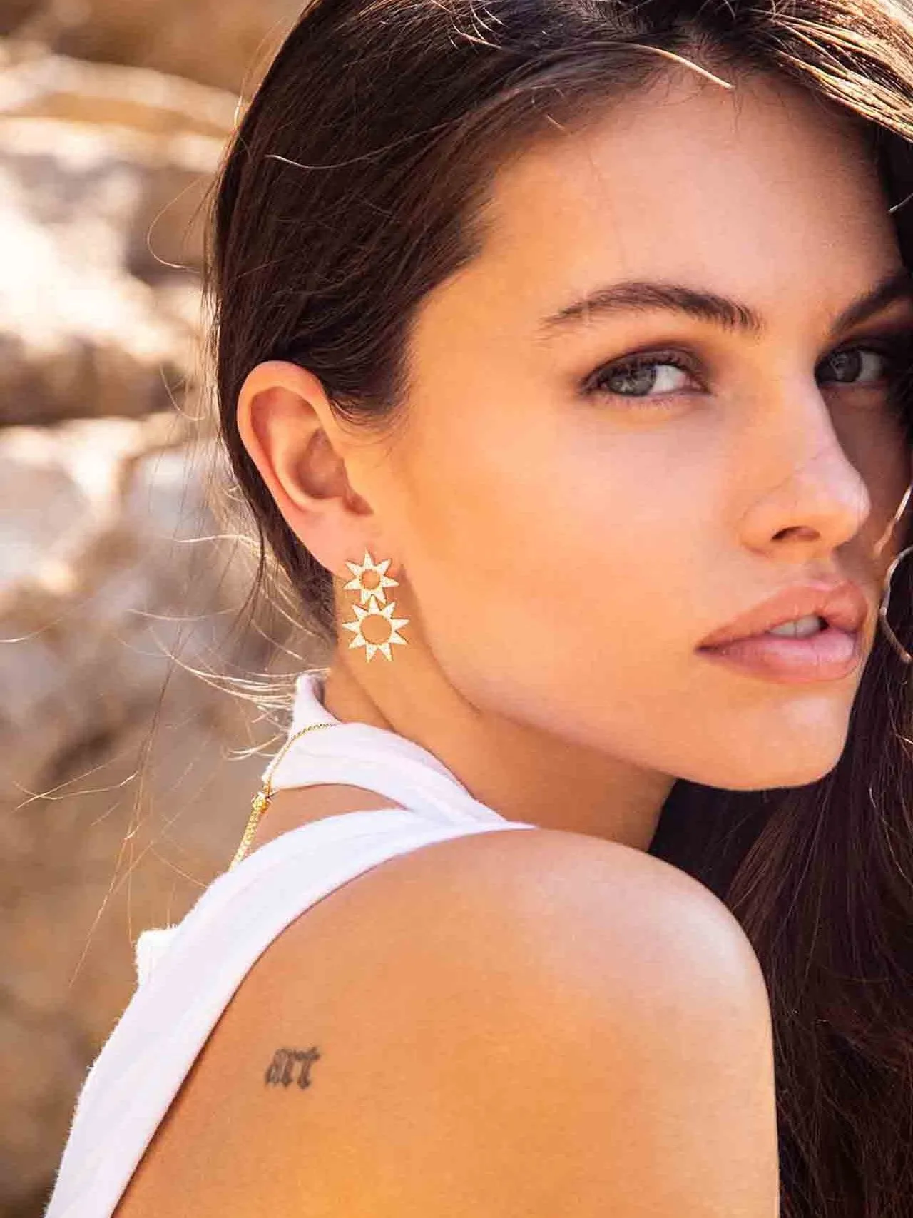 Boucles d'oreilles en cristal pavé étoile doré à double niveau 2