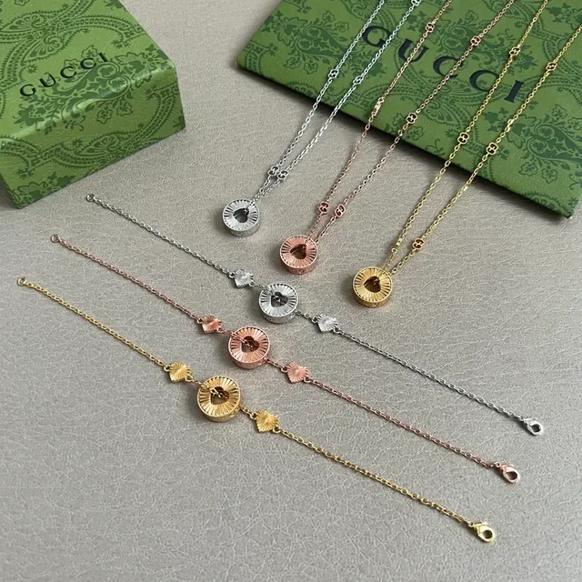 Gold-Tone Sunburst Pendant Necklace 5