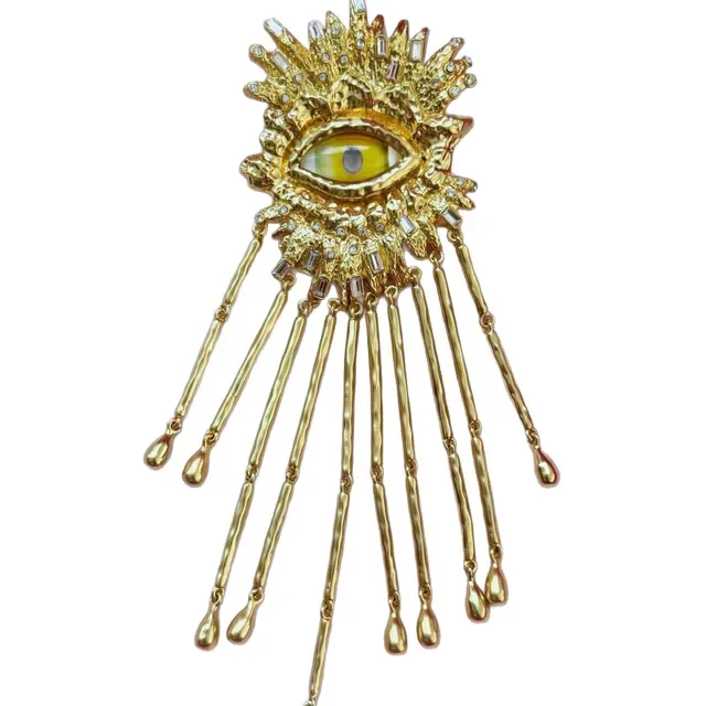 Gold Yellow Metal Eye Motif Centerpiece Brooch 2