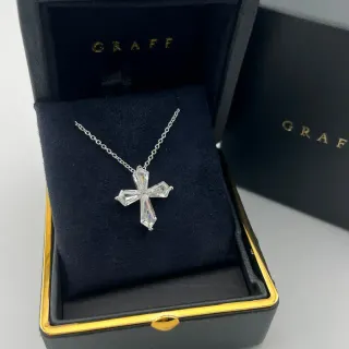 Collier Graff Argent Noir Pendentif en Forme de Croix avec Pierres Baguette