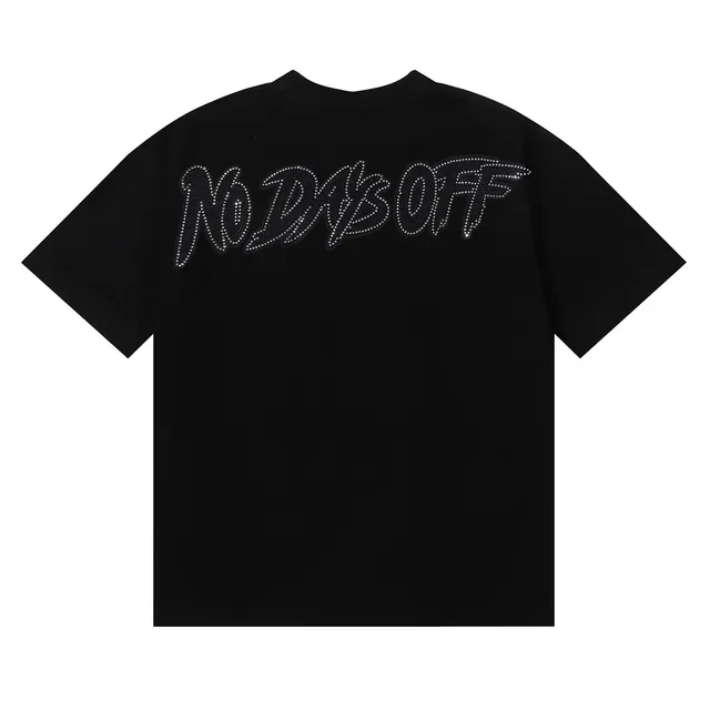 Graphic Print Blindfolded Angel T-Shirt 4