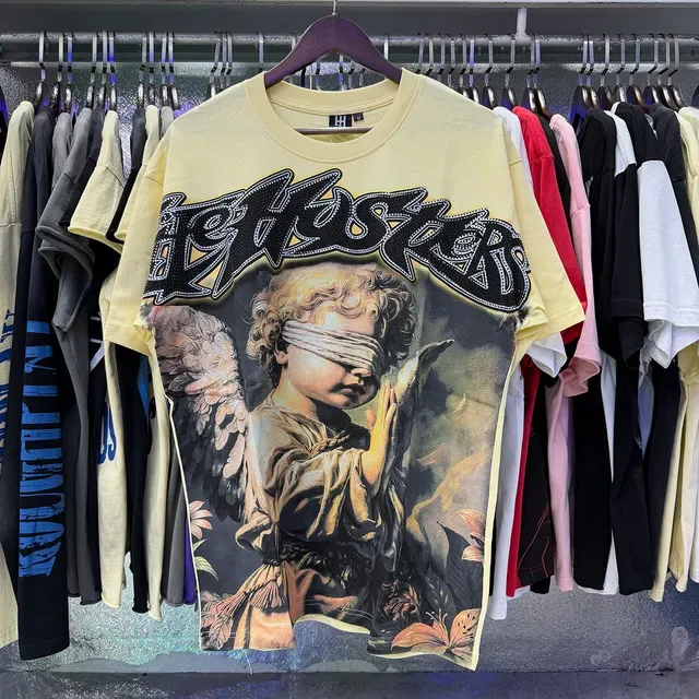 Graphic Print Blindfolded Angel T-Shirt 9
