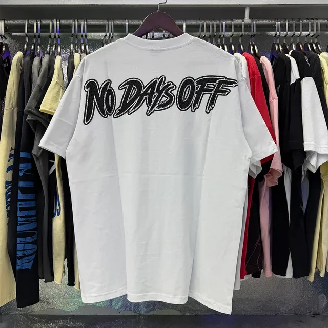 Graphic Print Blindfolded Angel T-Shirt 12