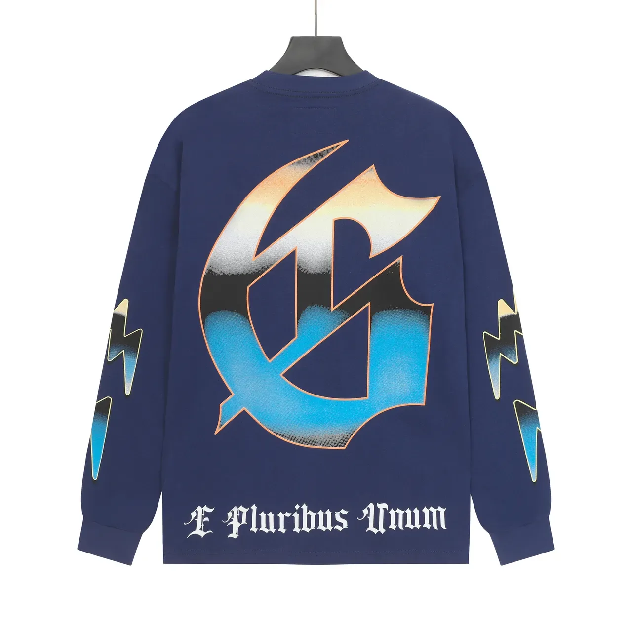 Graphic-Print Long-Sleeve Crewneck T-Shirt 4
