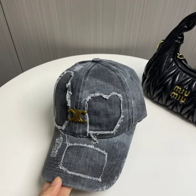 Casquette de baseball en denim gris doré distressed avec détail de bord effiloché 9