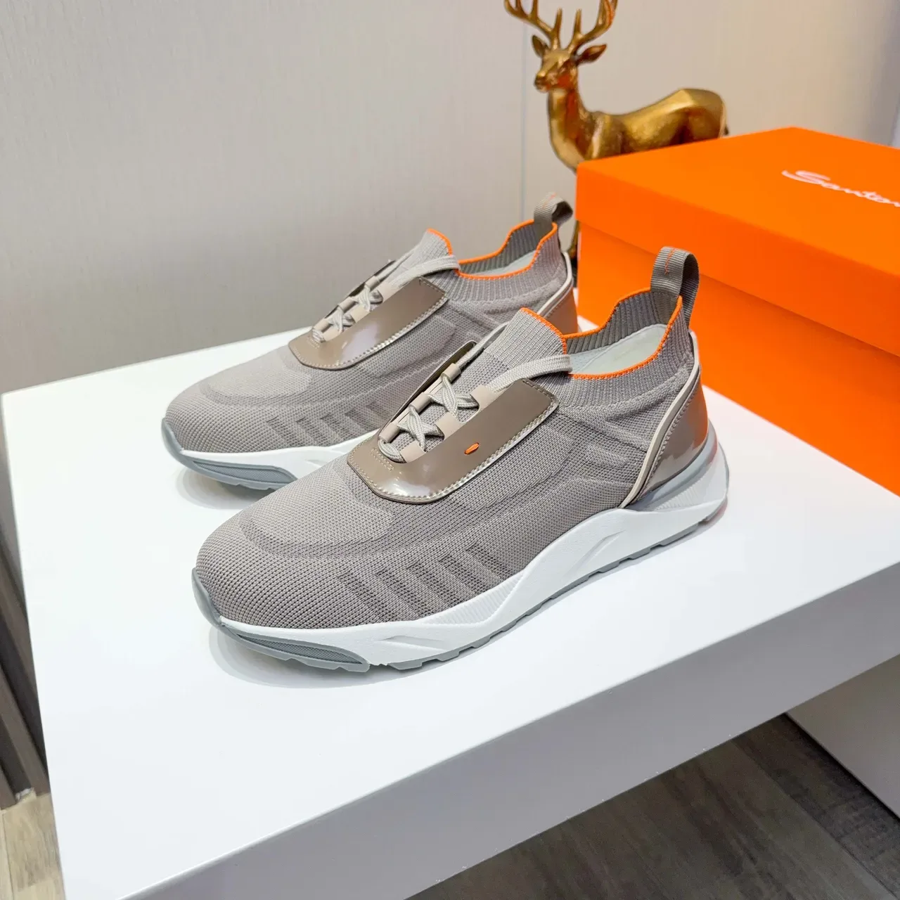 Gray Orange Knit Upper Sculpted White Midsole Sneakers 5