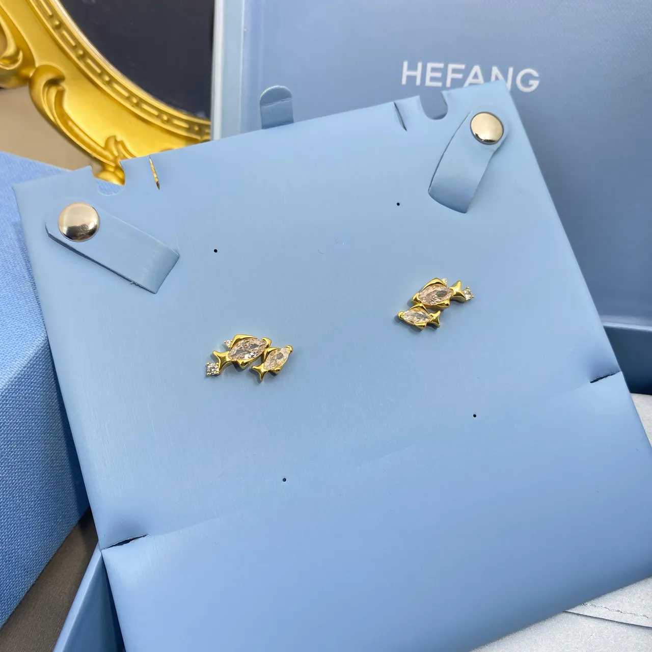 HEFANG Fish-Shaped Marquise-Cut Stone Gold-Tone Stud Earrings 7
