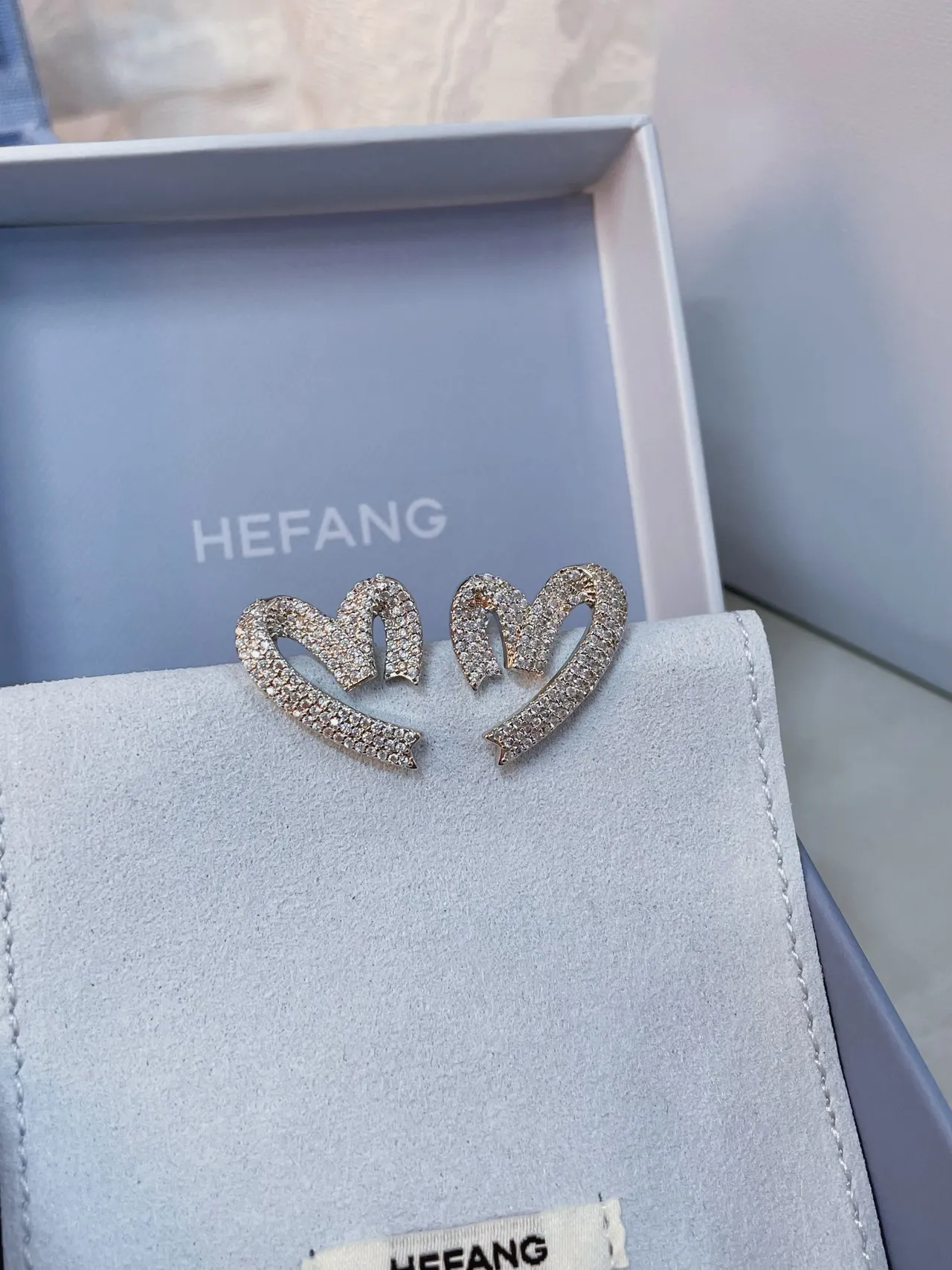 HEFANG Pavé Crystal Heart-Shaped Openwork Stud Earrings 6