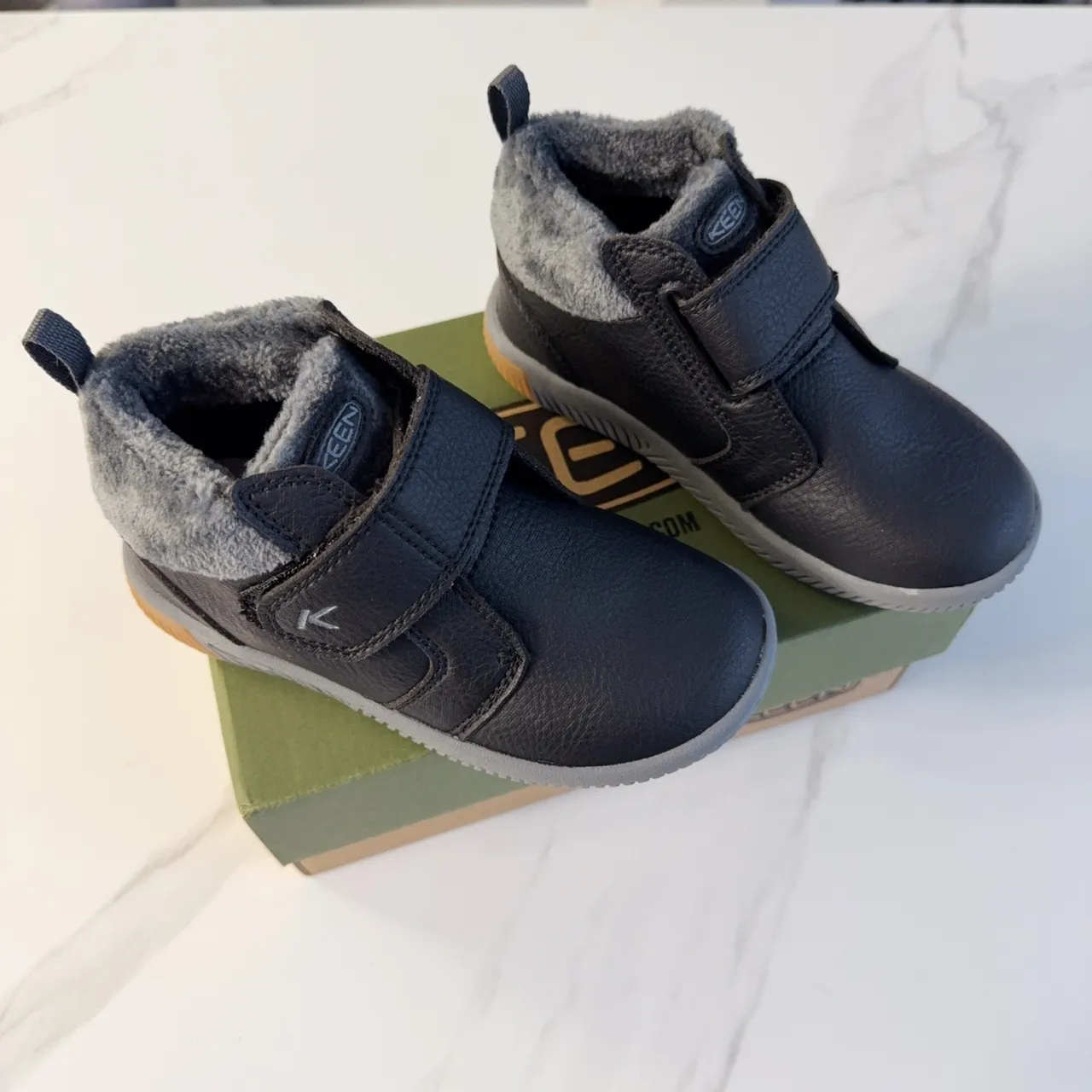 KEEN 儿童 抓绒内衬 魔术贴 雪靴 18