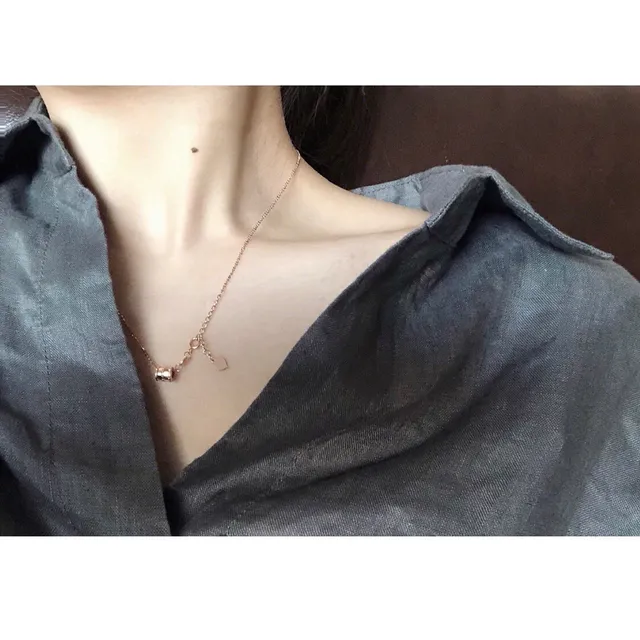 Lukfook Jewellery রোজ-গোল্ড হার্ট এবং বার চার্ম নেকলেস 3