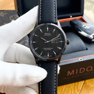 MIDO Multifort क्रोनोमीटर काला डायल यांत्रिक घड़ी