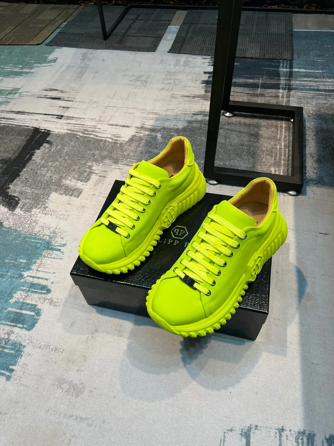 Neon Lime Green Monochrome Lace-Up Lifestyle Sneaker 4