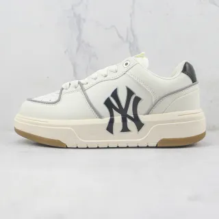Off-White كريمي وأسود NY Logo حذاء رياضي منصة