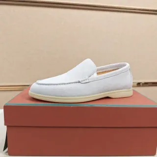 Off-White Moc-Toe Loafer de Camurça