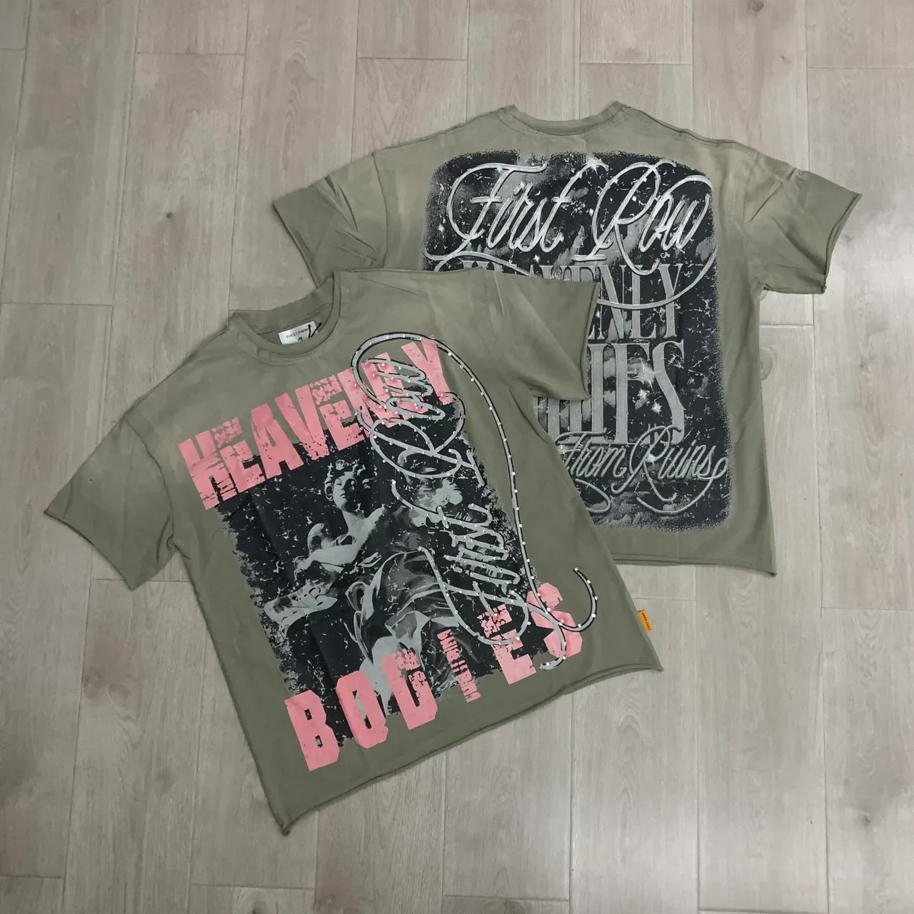 Oversized Distressed Graphic Print Beige T-Shirt 4