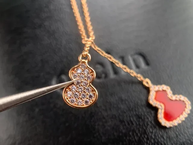 Qeelin Wulu Heart and Gourd Red Enamel Gold-Tone Necklace 5