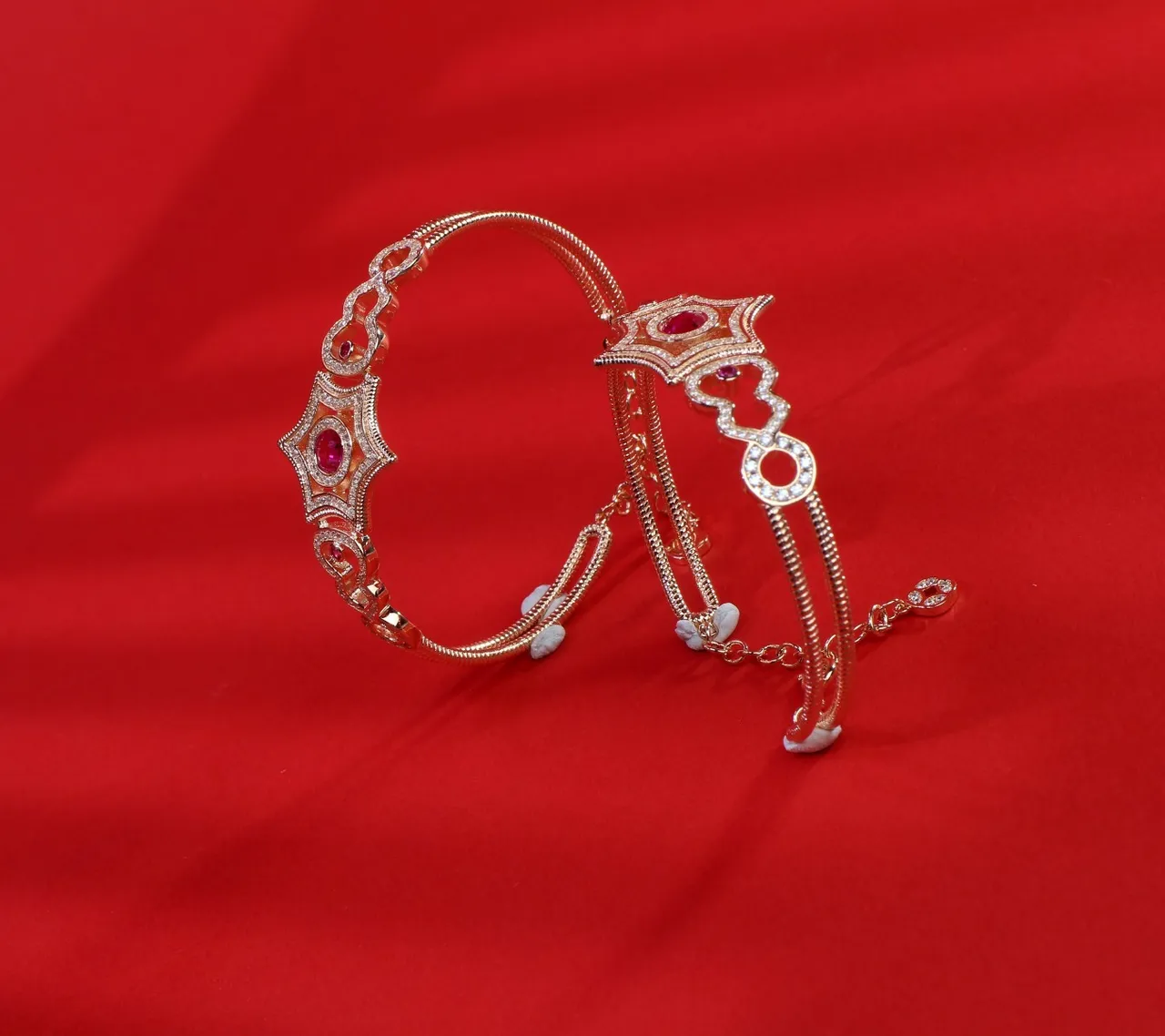 Red Gold Filigree Heart Motifs Bracelet 5
