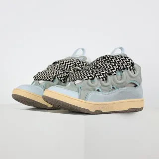 حذاء رياضي Sage Green و Sky Blue بدون أحزمة مع قصات