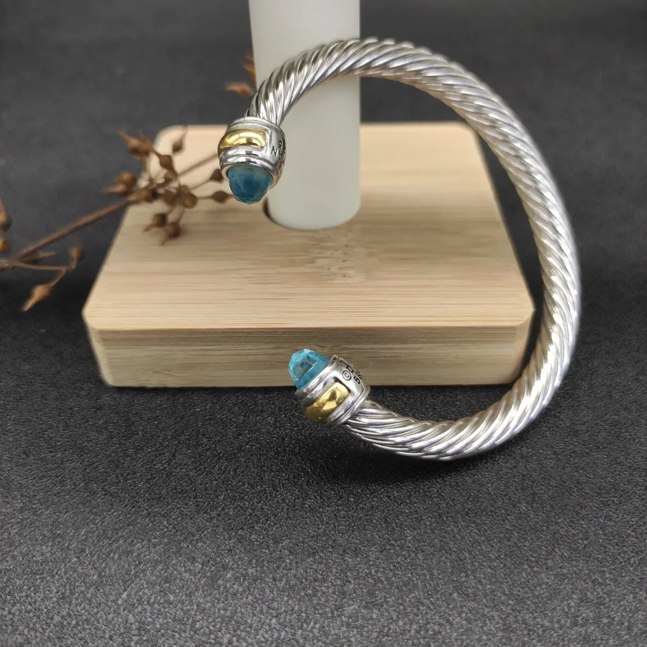 Silver Blue Twisted Cable Faceted Stone Ends Bracelet 8