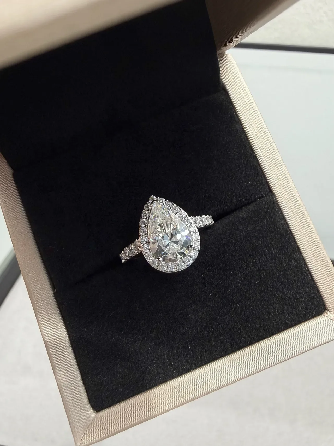 Silver Pear-Cut Center Stone Halo Setting Ring 9