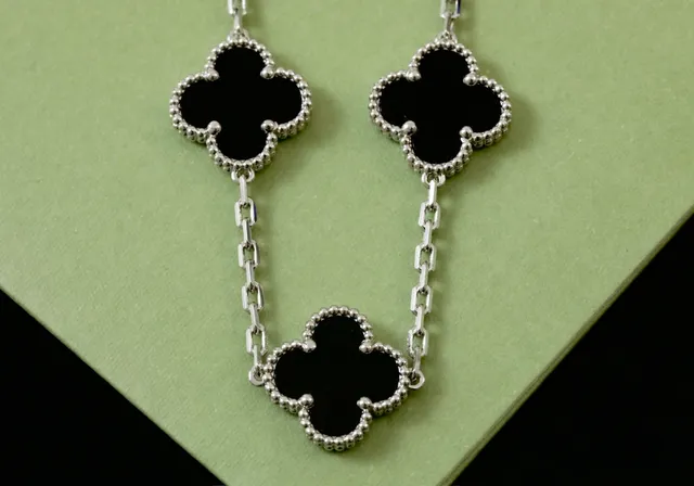 Silver-Tone Black Clover Motif Beaded Edge Bracelet 3
