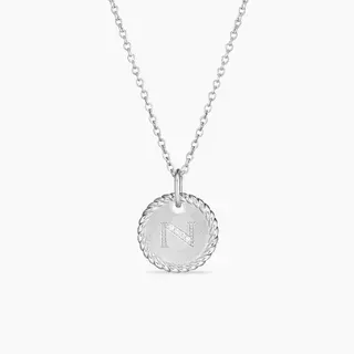 Collier avec pendentif disque initial 'N' bordure corde ton argenté